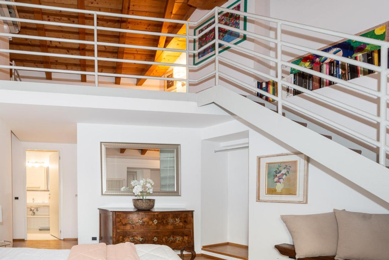 A Casa Nuccia Mansarda By Holiday Solutions Côme Extérieur photo